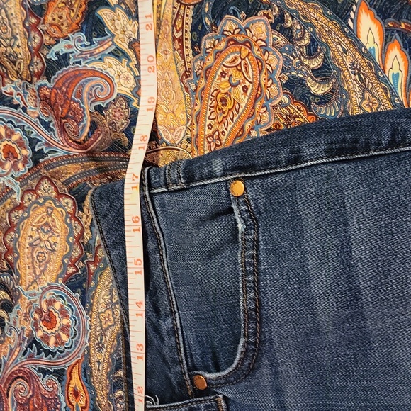 EUC Level 99 Jean's Size 14 - Picture 3 of 4